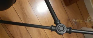 Lámpara de pie flexo negra