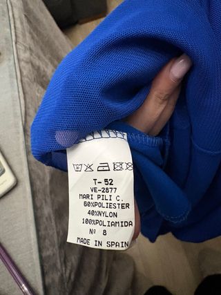 Vestido de fiesta azul con lentejuelas