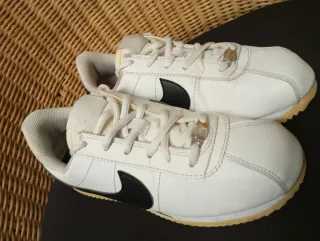 Zapatillas Nike Cortez 72 Talla 37.5 Blancas