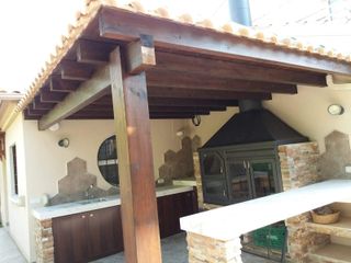 Parrilla de metal YE