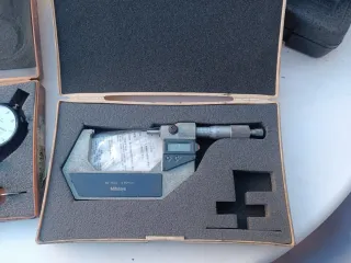 Micrómetro Digital Mitutoyo 25-50mm