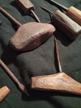 Set antichi attrezzi da lavoro