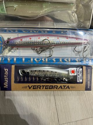 Lotes de señuelos de pesca Westin, Mustad