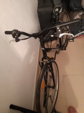 Bicicleta Raleigh Racer uso diario buen estado.