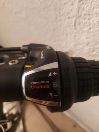 Bicicleta Raleigh Racer uso diario buen estado.