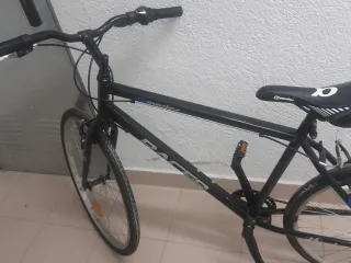 Bicicleta Raleigh Racer uso diario buen estado.