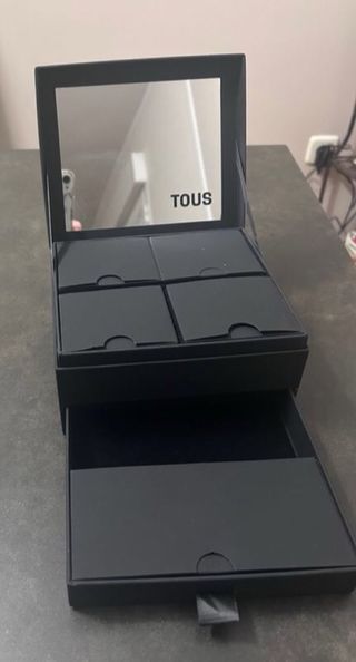 Caja joyero Tous negra y plateada