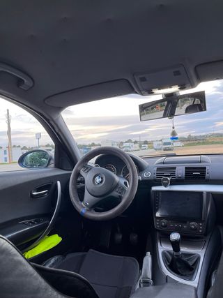 BMW Serie 1 e87 120d pack M