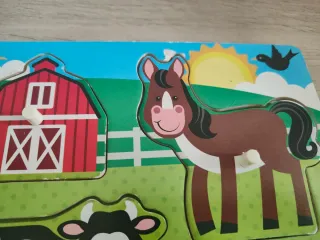 Puzzle de Madera Granja Siluetas