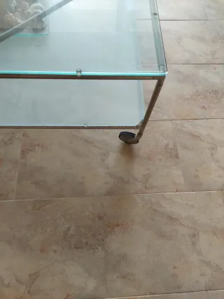 Mesa de centro cristal y metal