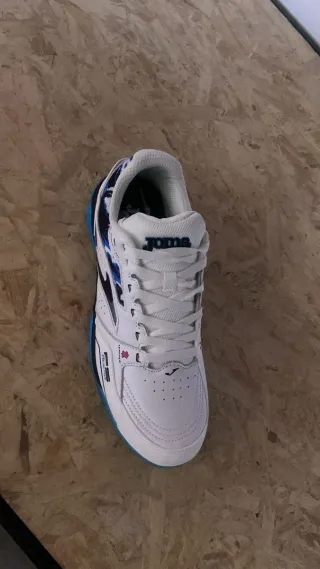 Sneakers Joma bianche e blu