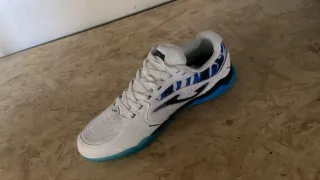 Sneakers Joma bianche e blu