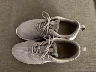 Zapatillas Nike Talla 42 Gris