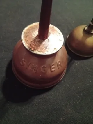 Coppia oliatori antichi