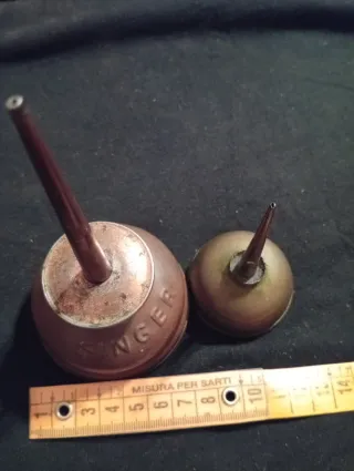 Coppia oliatori antichi