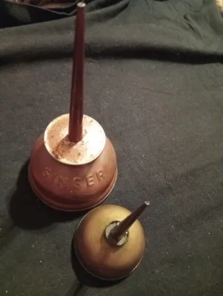 Coppia oliatori antichi