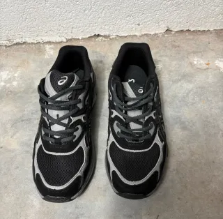 Asics Gel-NYC Negro/Gris