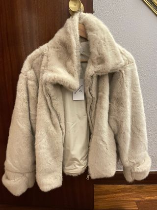 Chaqueta pelo cremallera bolsillos