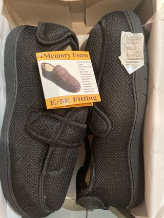 Zapatos de Malla Negra Talla 43/44