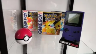 Soporte expositor Game Boy Color Amarillo