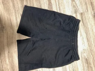 Sudadera Adidas Negra con Logo Azul