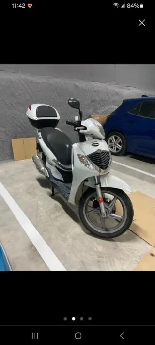 Honda Scoopy SH 125i Blanca