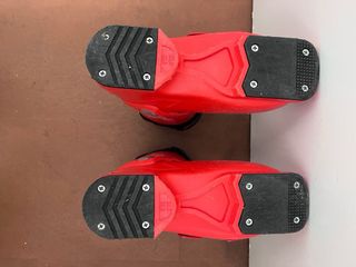 Botas de esquí Atomic Redster Jr60 rojas