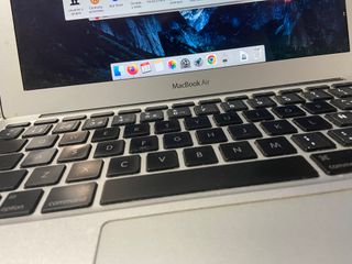 MacBook Air 11 (2010) Gris Espacial