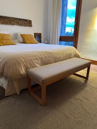 Banco piecero tela y madera