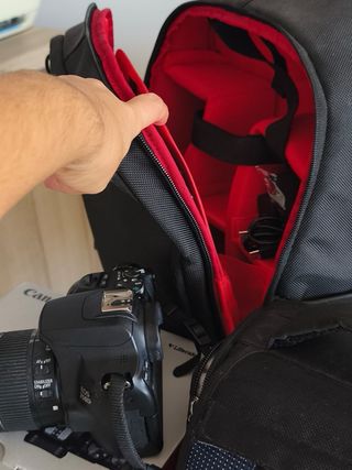 Cámara Canon EOS 250D Kit EF-S 18-55 IS STM