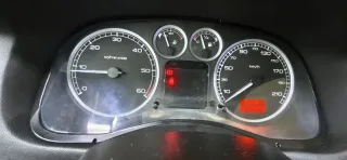 PEUGEOT 307 XR 2.0HDi //ÚNICO DUEÑO//.