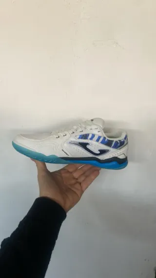 Sneakers Joma bianche e blu