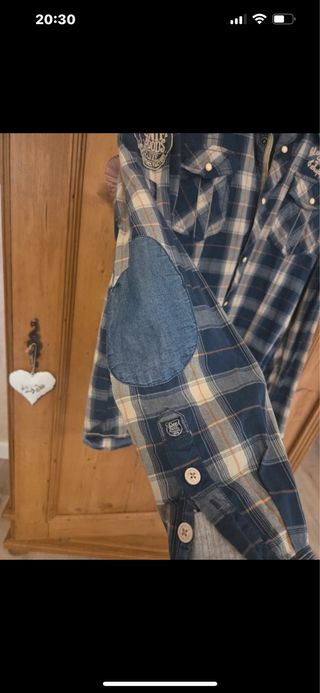 Camisa de cuadros azul y beige