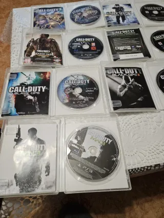 Collezione di 10 giochi Call of Duty per PS3
