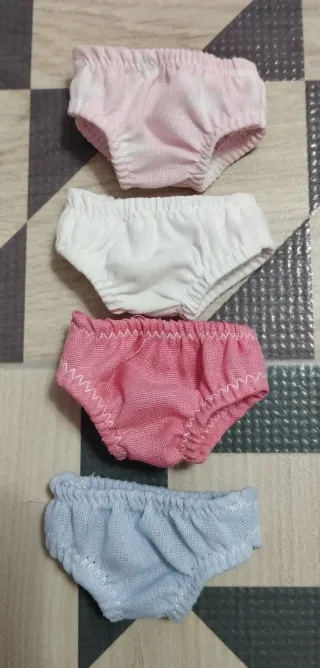 Braguitas para muñecas Barriguitas (4 unidades)