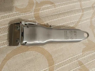 Máquina Cortapelo Profesional Plateada