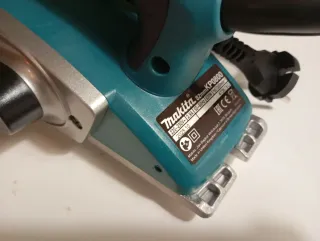 Cepilladora Makita KP0800 82mm (3-1/4)