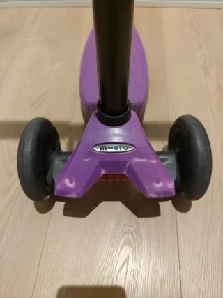 Patinete MICRO Maxi morado 3 ruedas 5-12 años