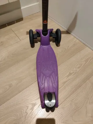 Patinete MICRO Maxi morado 3 ruedas 5-12 años