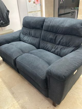REBAJADO. Sofá relax 3 plazas. Motorizado.