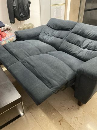 REBAJADO. Sofá relax 3 plazas. Motorizado.