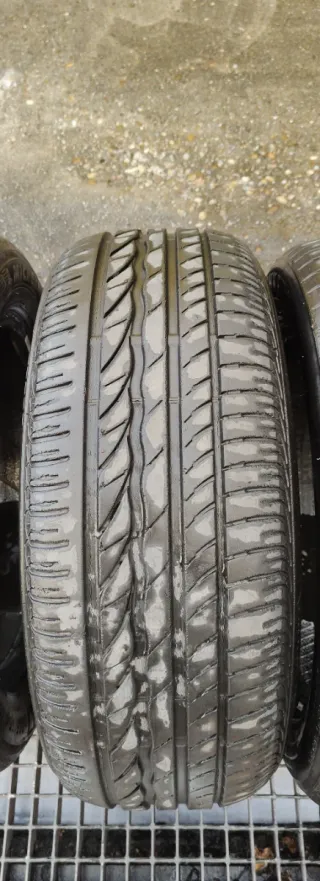 Neumático Tomket 205/55 R16