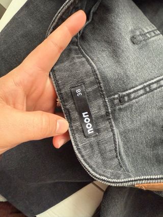 Pantalón gris NOON sin estrenar T.38