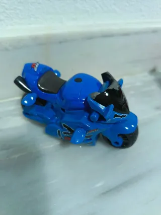 Lote 5 Vehículos Juguete: Avión, Camión, Moto, Coc