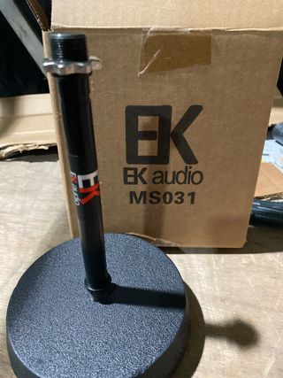 Soporte de mesa para micrófono EK MS031