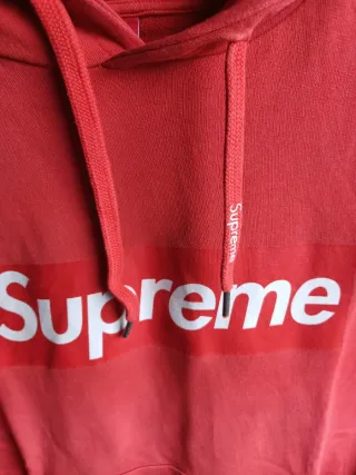 Sudadera Supreme Roja con Capucha