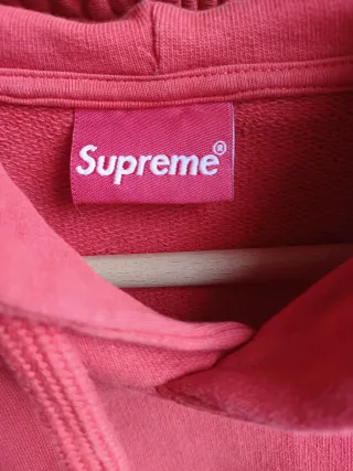 Sudadera Supreme Roja con Capucha