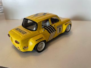 Scalextric TEAM SLOT Renault 8 TS Gr.5 amarillo 97