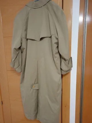 Gabardina beige con forro polar