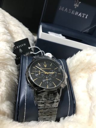 Reloj Maserati Negro y Dorado